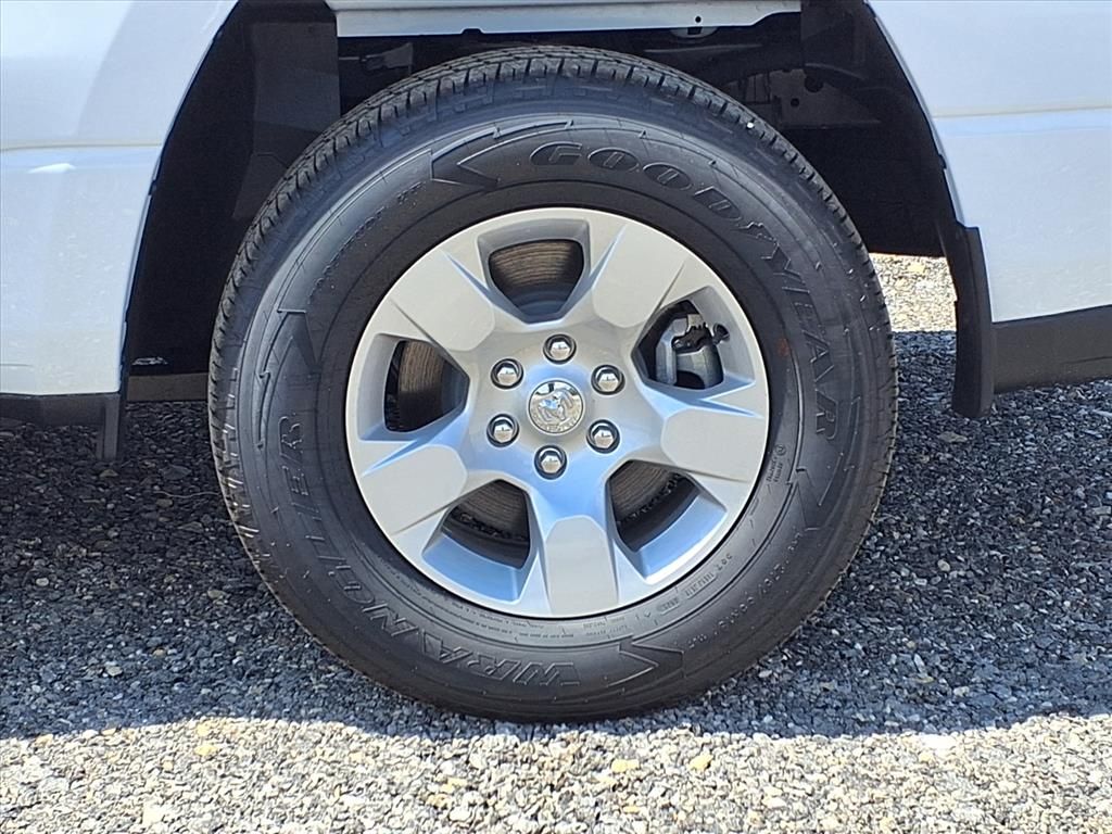 New Car 2025 Ram 1500  Tradesman For Sale Under $60,000 In Pleasanton, Texas
