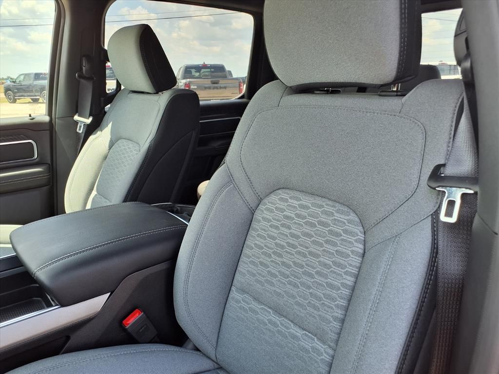 New Car 2025 Ram 1500  Lone Star For Sale Under $60,000 In Pleasanton, Texas