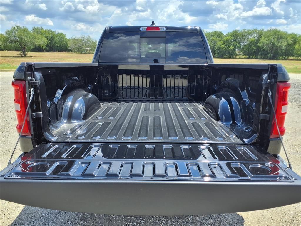 New Car 2025 Ram 1500  Lone Star For Sale Under $60,000 In Pleasanton, Texas