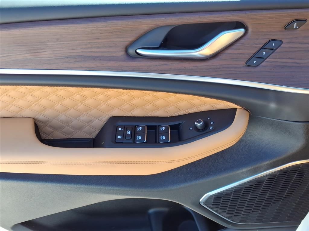 New Car 2025 Jeep Grand Cherokee  Summit For Sale Under $70,000 In Pleasanton, Texas