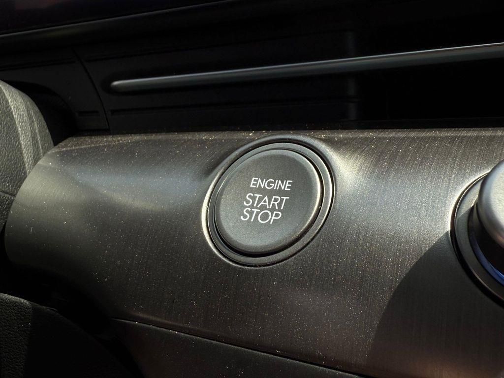 Used Car 2024 Hyundai Kona  Sel For Sale Under $25,000 In Pleasanton, Texas