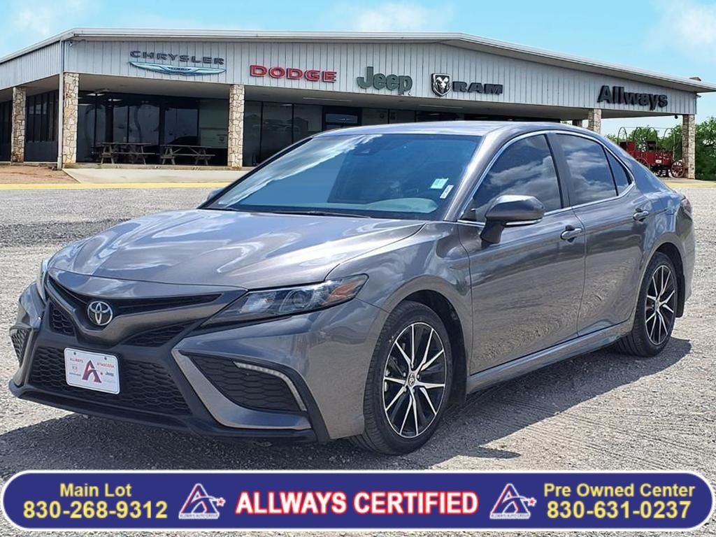 Used Car 2023 Toyota Camry  Se For Sale Under $30,000 In Pleasanton, Texas