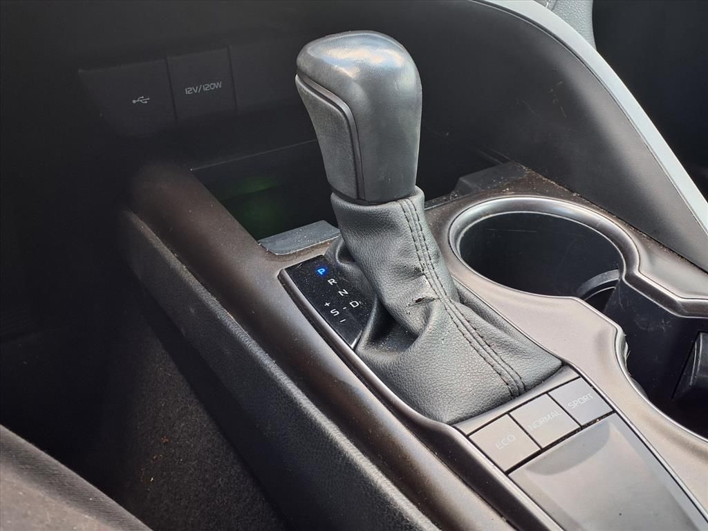 Used Car 2023 Toyota Camry  Se For Sale Under $30,000 In Pleasanton, Texas