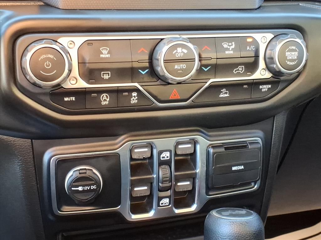 Used Car 2021 Jeep Wrangler  Unlimited Willys For Sale Under $35,000 In Pleasanton, Texas