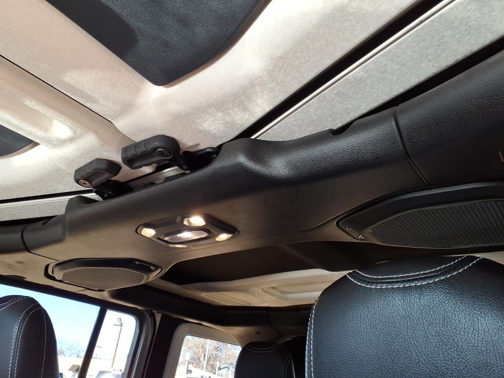 Used Car 2019 Jeep Wrangler  Sport S For Sale Under $30,000 In Pleasanton, Texas