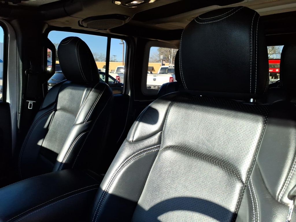 Used Car 2019 Jeep Wrangler  Sport S For Sale Under $30,000 In Pleasanton, Texas