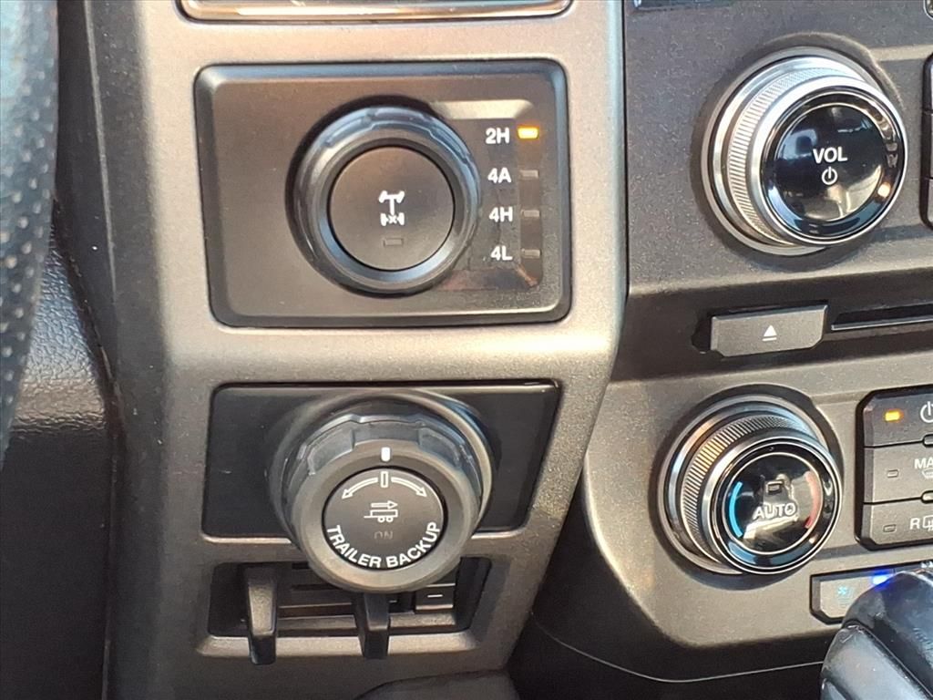 Used Car 2018 Ford F-150  Raptor For Sale Under $35,000 In Pleasanton, Texas