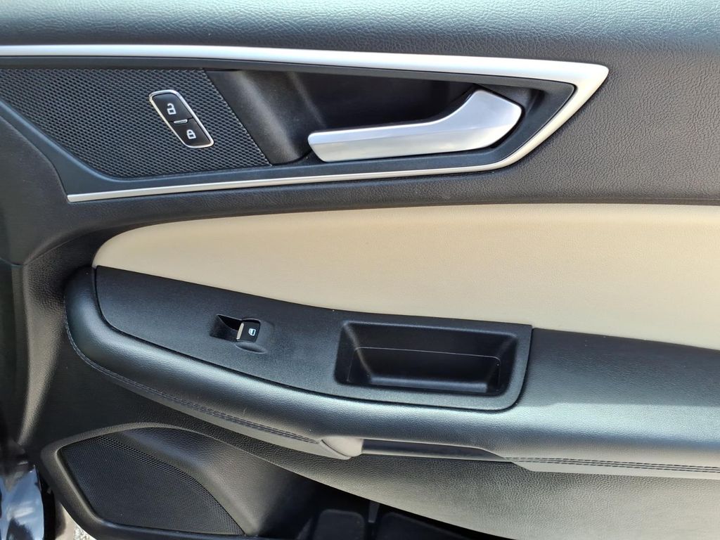 Used Car 2024 Ford Edge  Sel For Sale Under $25,000 In Pleasanton, Texas