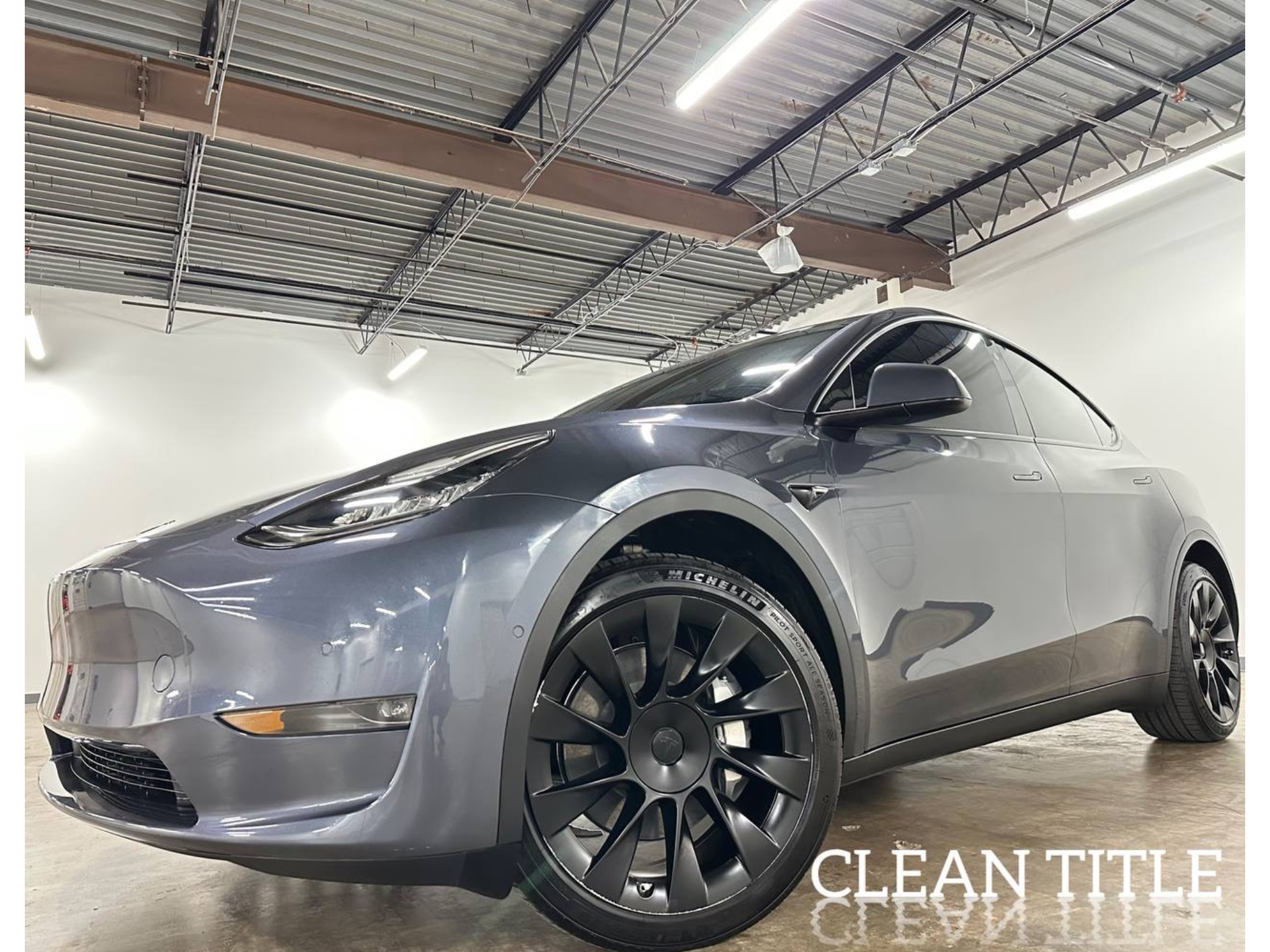 Gray 2022 Tesla Model Y SUV / Crossover All-Wheel Drive Automatic
