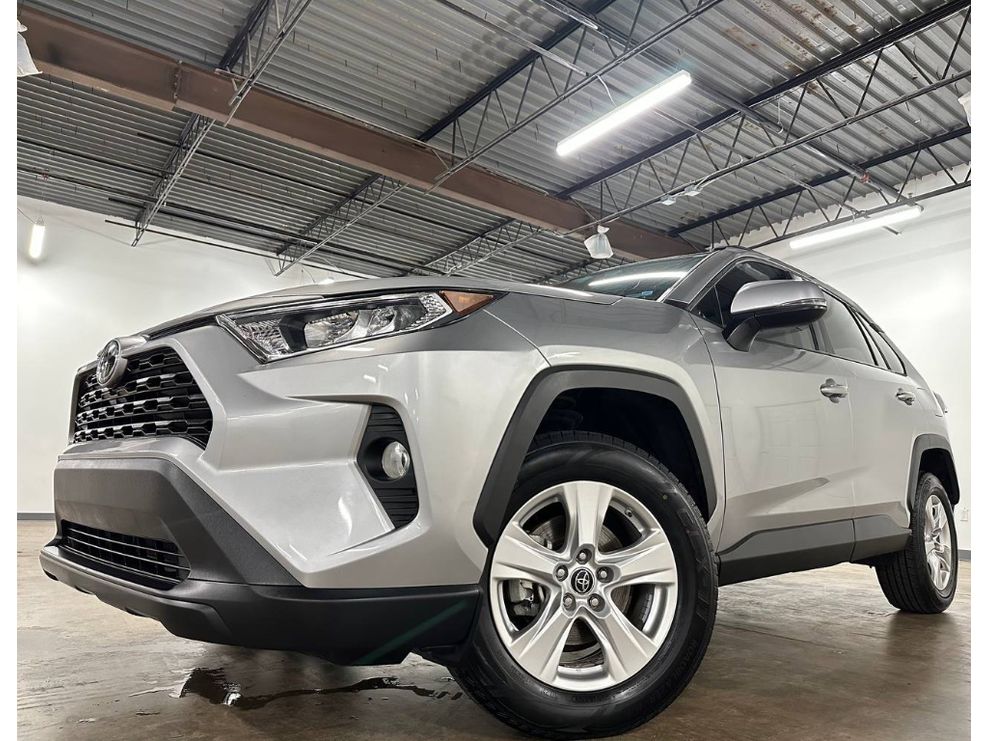 Silver 2020 Toyota RAV4 SUV / Crossover Front-Wheel Drive 8-Speed Automatic