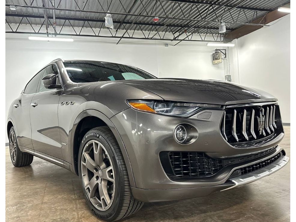 View vehicle photo 6