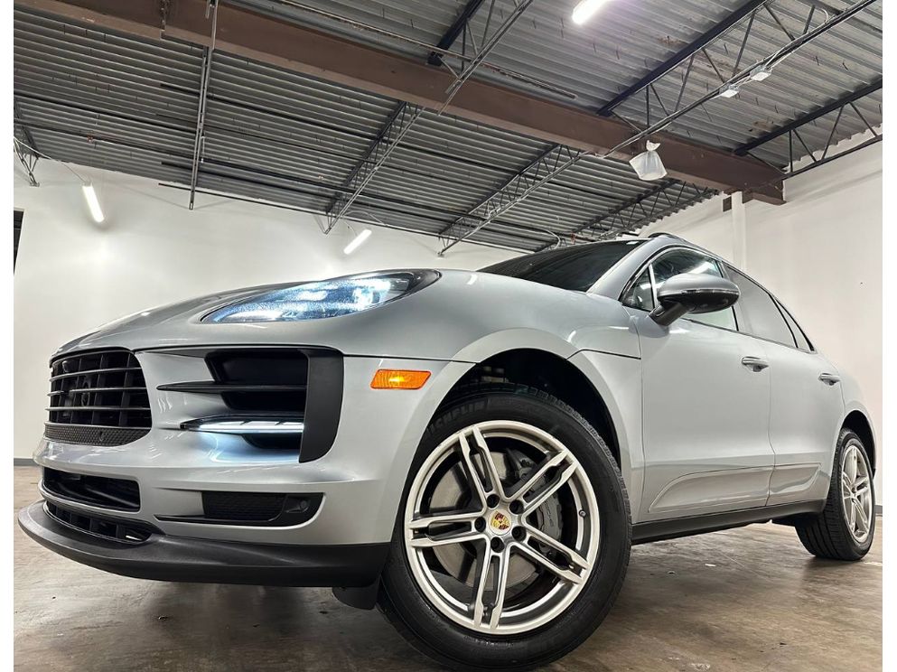 Dolomite Silver Metallic 2021 Porsche Macan S AWD SUV / Crossover All-Wheel Drive 7-Speed Automatic