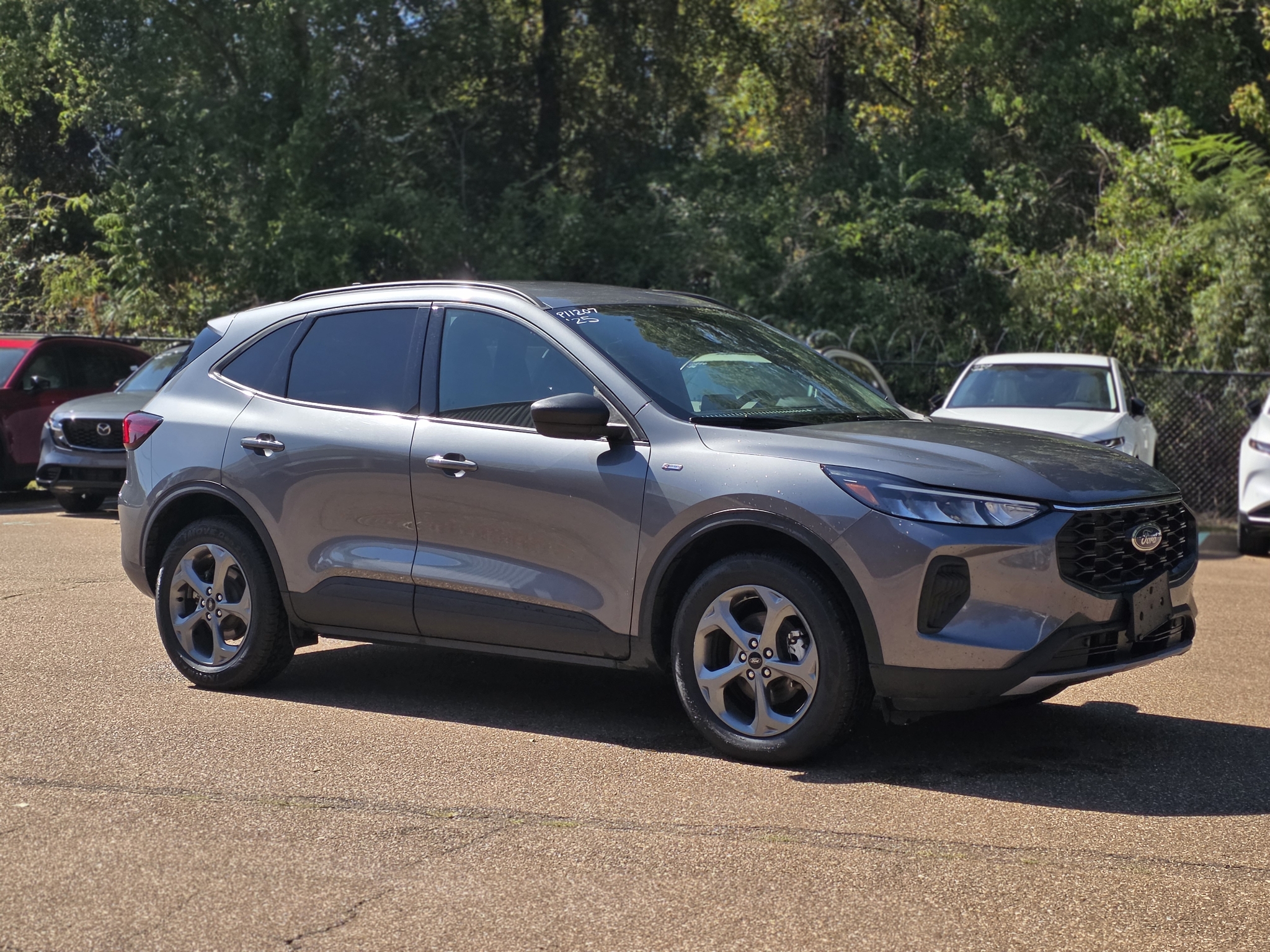  2025 Ford Escape ST-Line AWD   