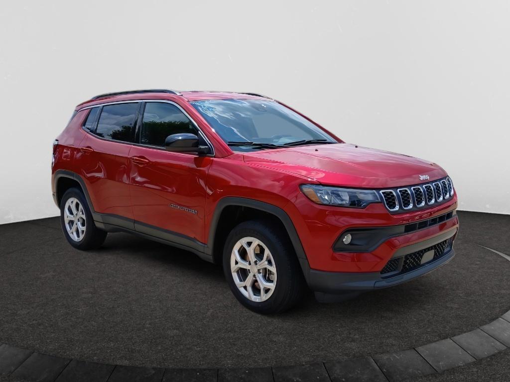 Red Hot Pearlcoat 2024 Jeep Compass SUV / Crossover Four-Wheel Drive 8-Speed Automatic