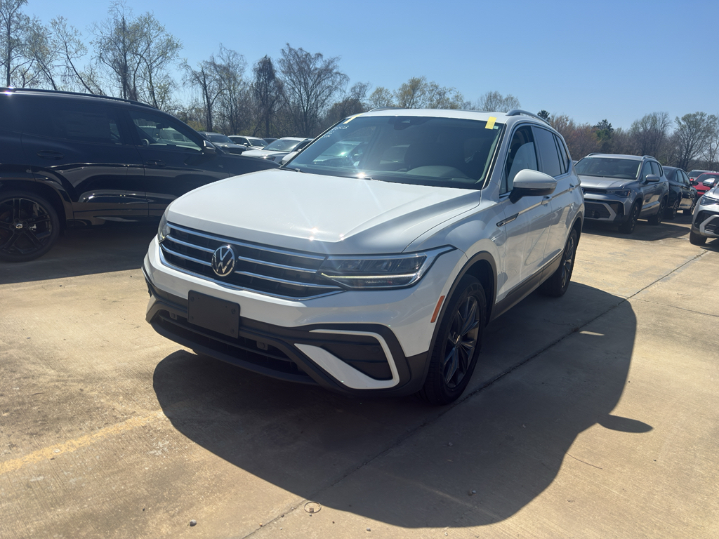 2022 Volkswagen Tiguan SE FWD