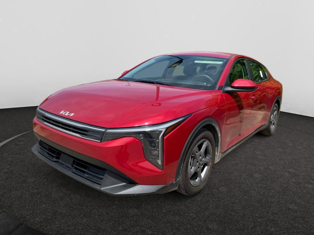 Currant Red 2025 Kia K4 LXS FWD Sedan Front-Wheel Drive Continuously Variable Transmission