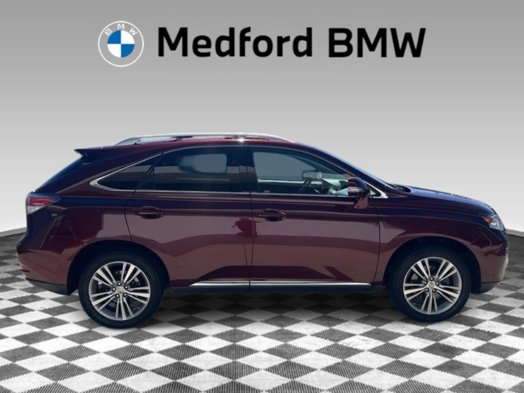 View vehicle photo 5