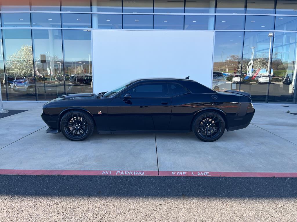 2021 Dodge Challenger R/T Scat Pack RWD