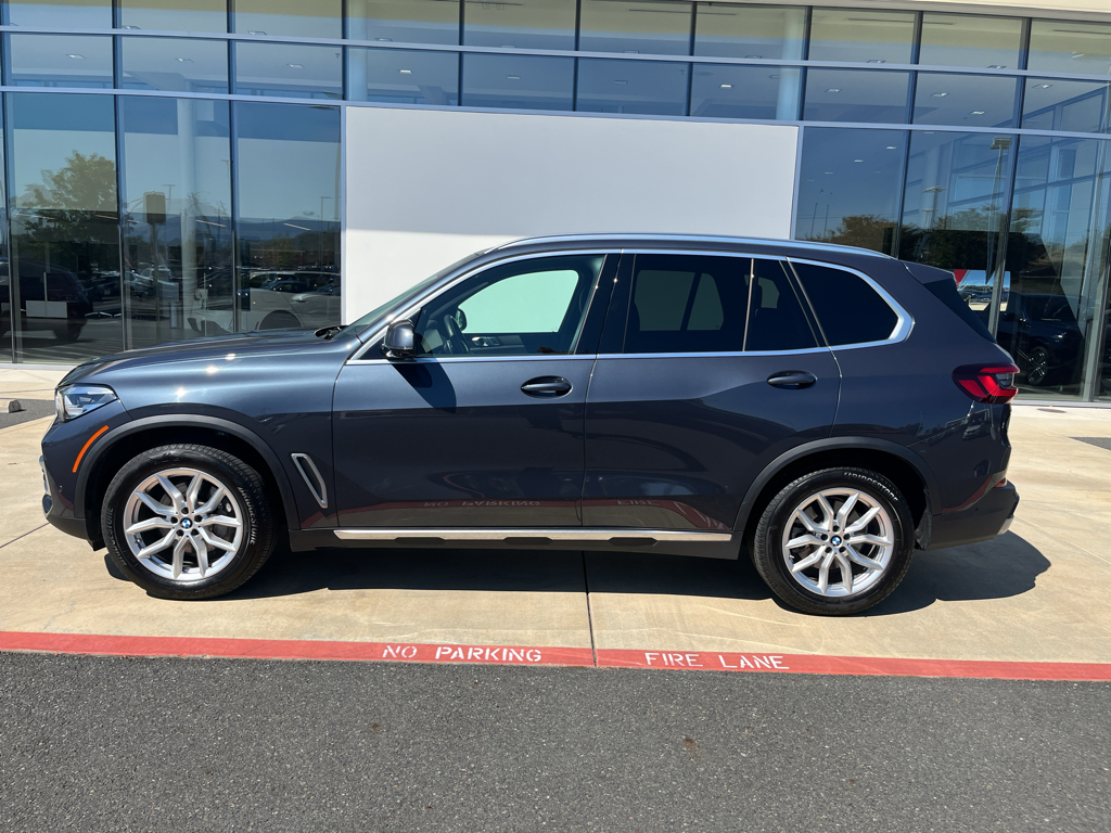 2022 BMW X5 xDrive40i AWD