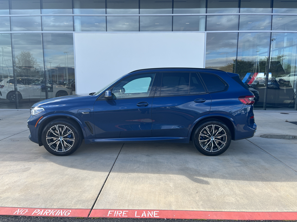 2022 BMW X5 xDrive45e AWD