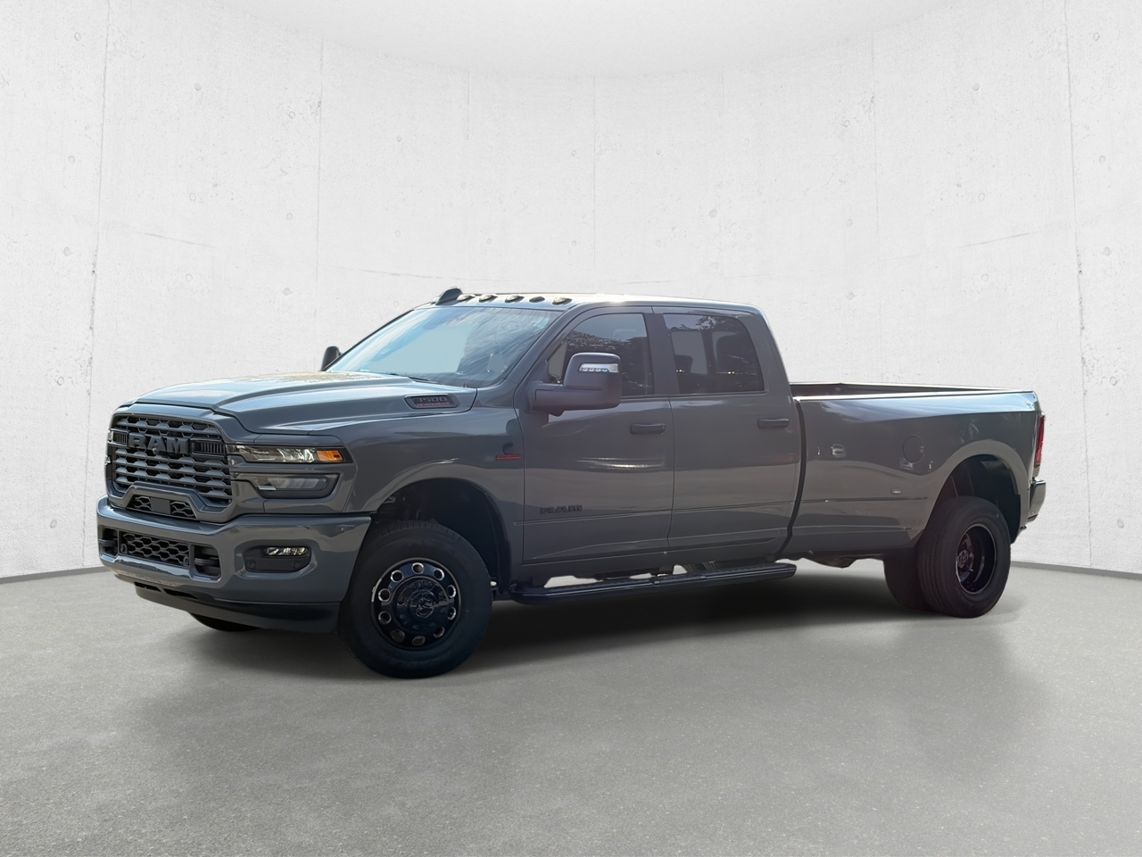 2026 Ram 3500 Big Horn 4x4 Crew Cab 8' Box 