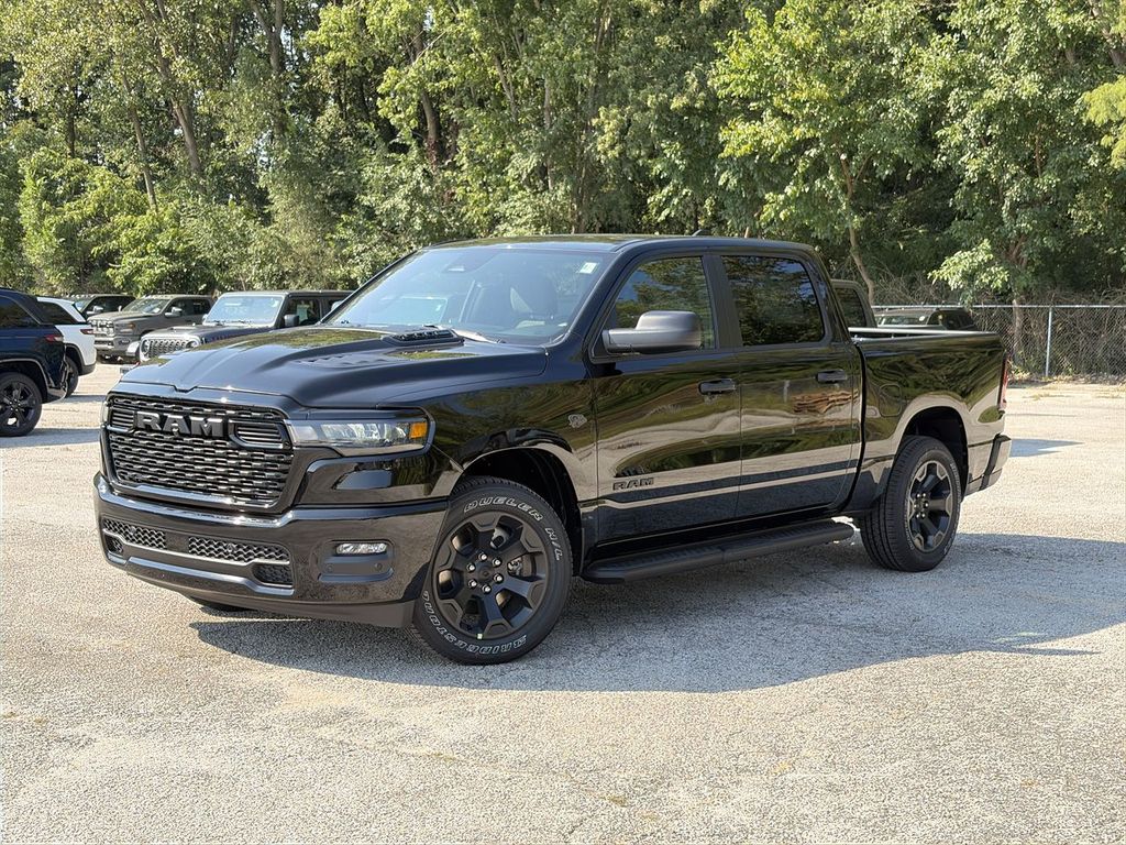 2027 Ram 1500 Black Express 4x4 Crew Cab 5' 7" Box 
