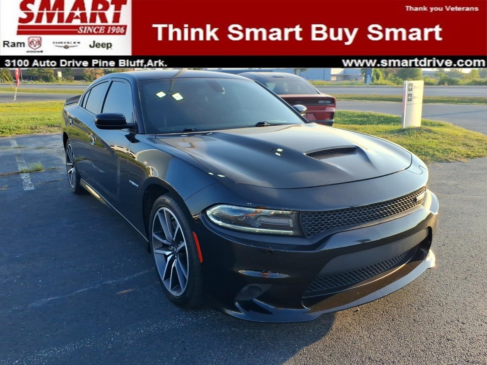 Pitch Black Clearcoat 2021 Dodge Charger Sedan Rear-Wheel Drive 8-Speed Automatic
