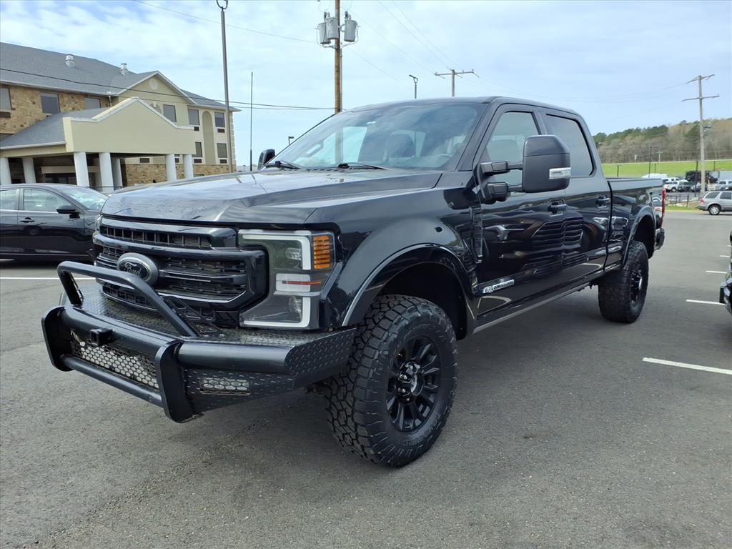 2022 Ford F-250 Super Duty Lariat Crew Cab 4WD