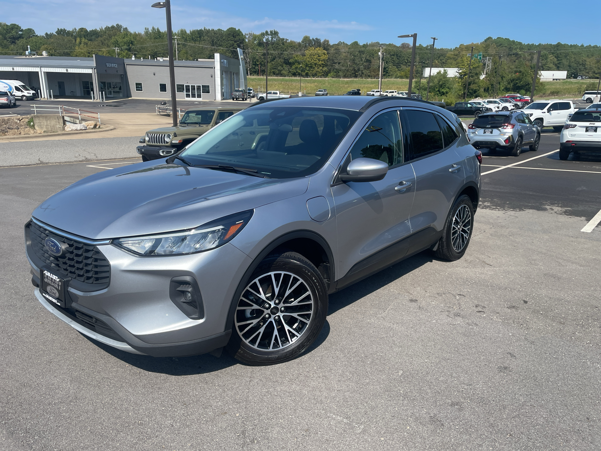  2023 Ford Escape Hybrid Plug-in FWD   