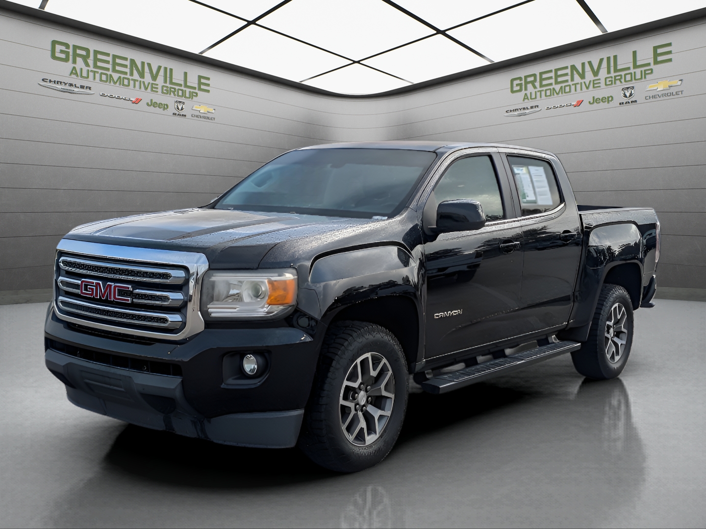 Onyx Black 2016 GMC Canyon Pickup Truck 4X2 6-Speed Automatic