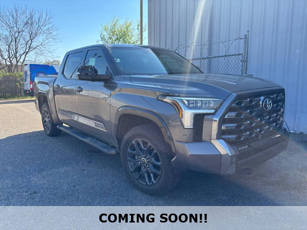 2023 Toyota Tundra Platinum CrewMax Cab 4WD