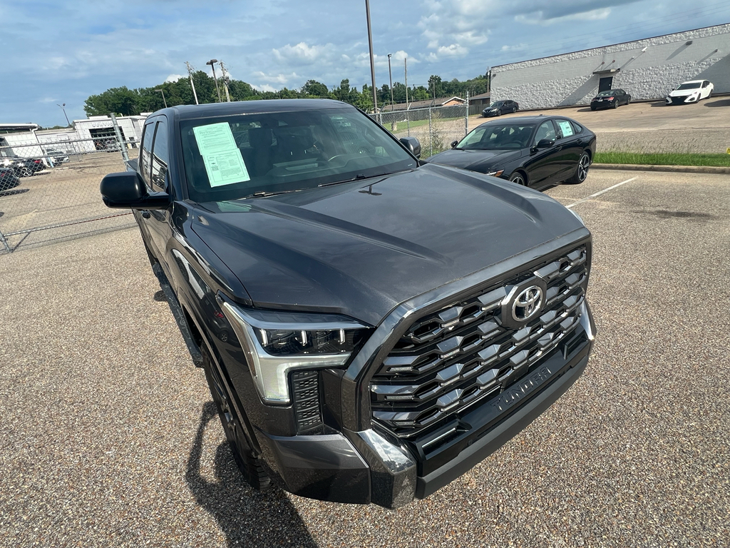 2023 Toyota Tundra Platinum CrewMax Cab 4WD
