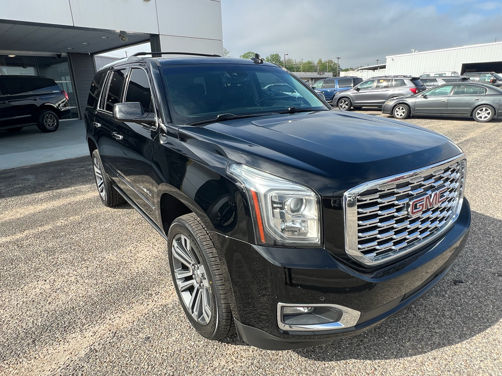 Onyx Black 2018 GMC Yukon Denali 4WD SUV / Crossover Four-Wheel Drive Automatic