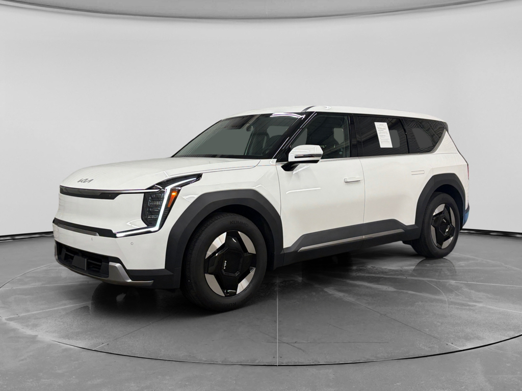 2024 Kia EV9 Light Long Range RWD