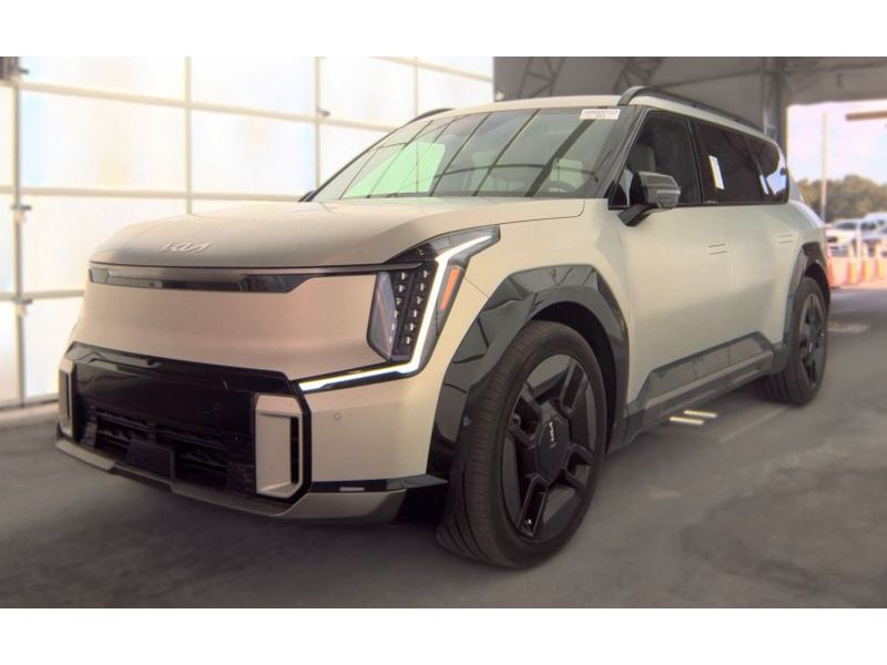 White (Ivory Silver Matte) 2024 Kia EV9 SUV / Crossover All-Wheel Drive Automatic