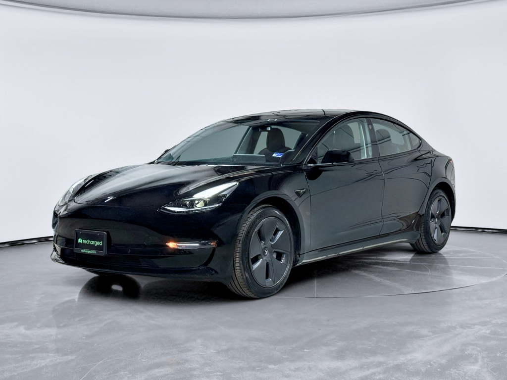 2022 Tesla Model 3 Long Range AWD