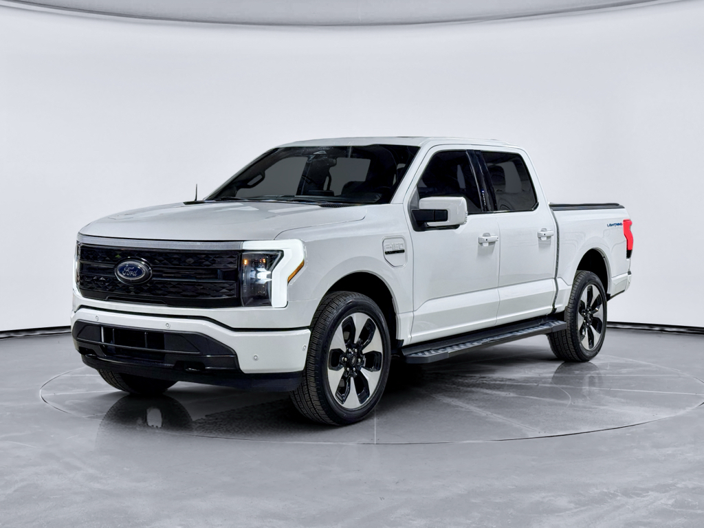Star White Metallic Tri-Coat 2022 Ford F-150 Lightning Pickup Truck All-Wheel Drive Automatic