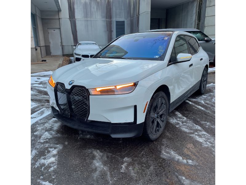 2025 BMW iX xDrive50 AWD