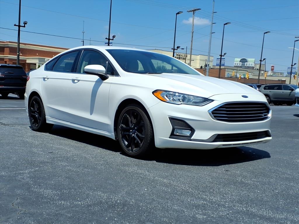 2020 Ford Fusion SE FWD