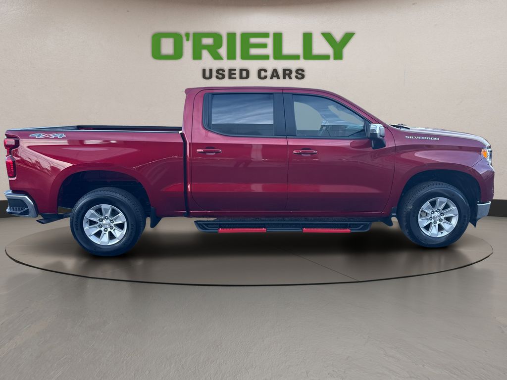 View vehicle photo 7