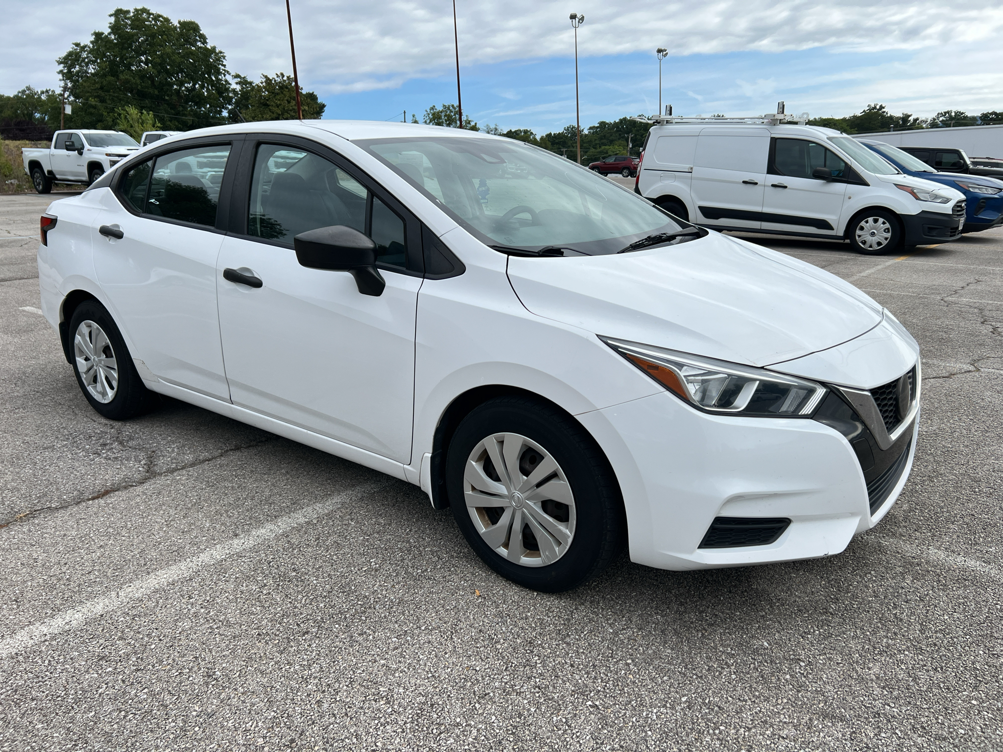 White (Fresh Powder) 2021 Nissan Versa Sedan Front-Wheel Drive Continuously Variable Transmission