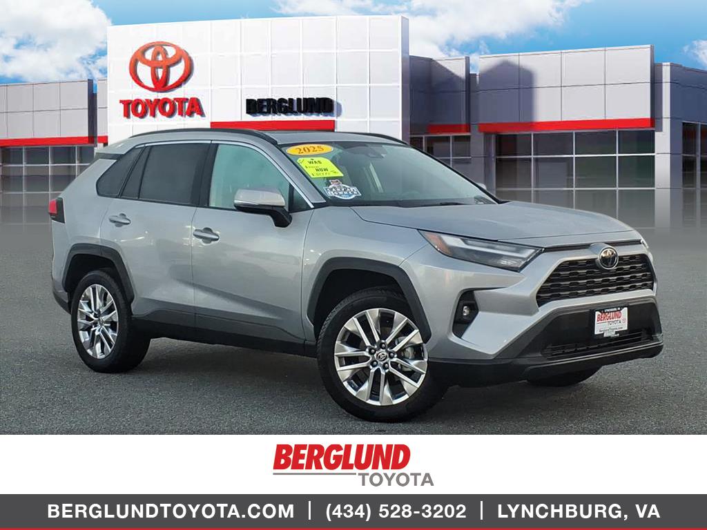 2025 Toyota RAV4 XLE Premium AWD