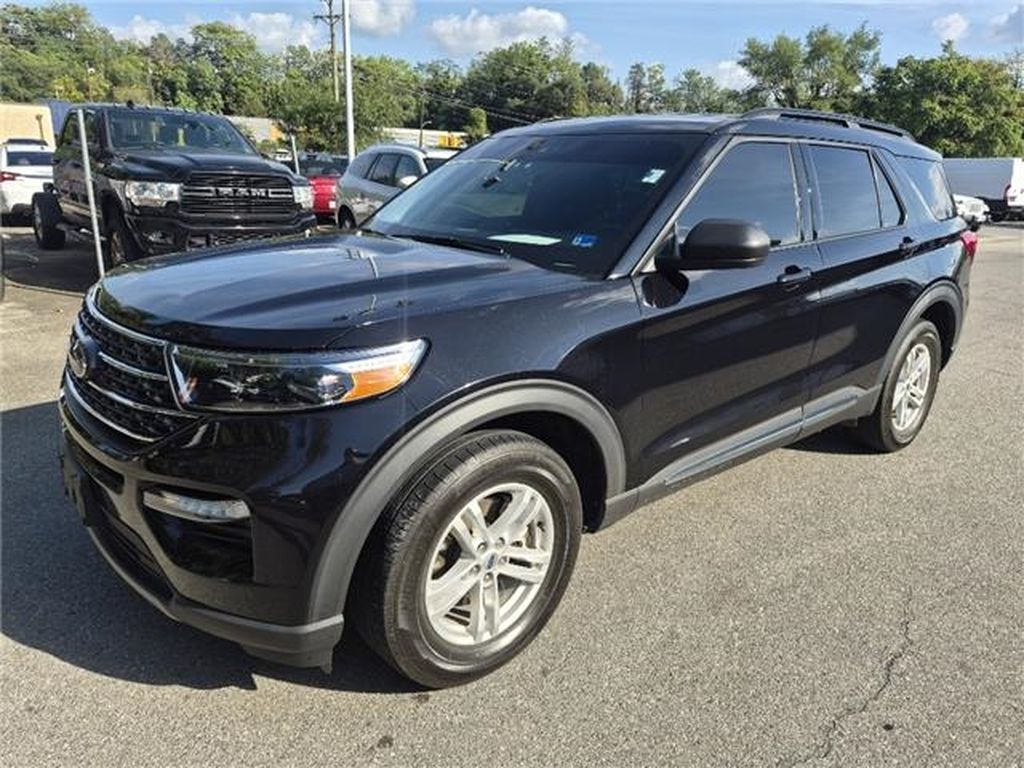 2022 Ford Explorer XLT AWD