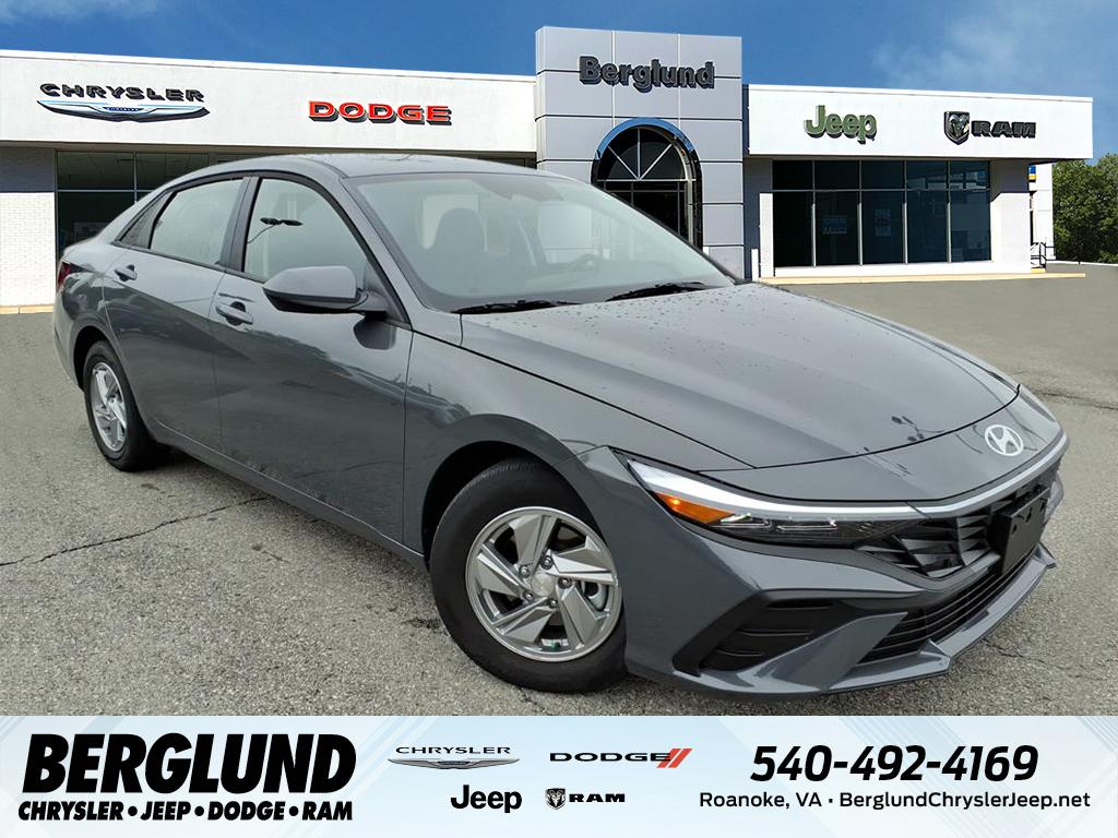 Ecotronic Gray 2026 Hyundai Elantra Sedan Front-Wheel Drive Continuously Variable Transmission