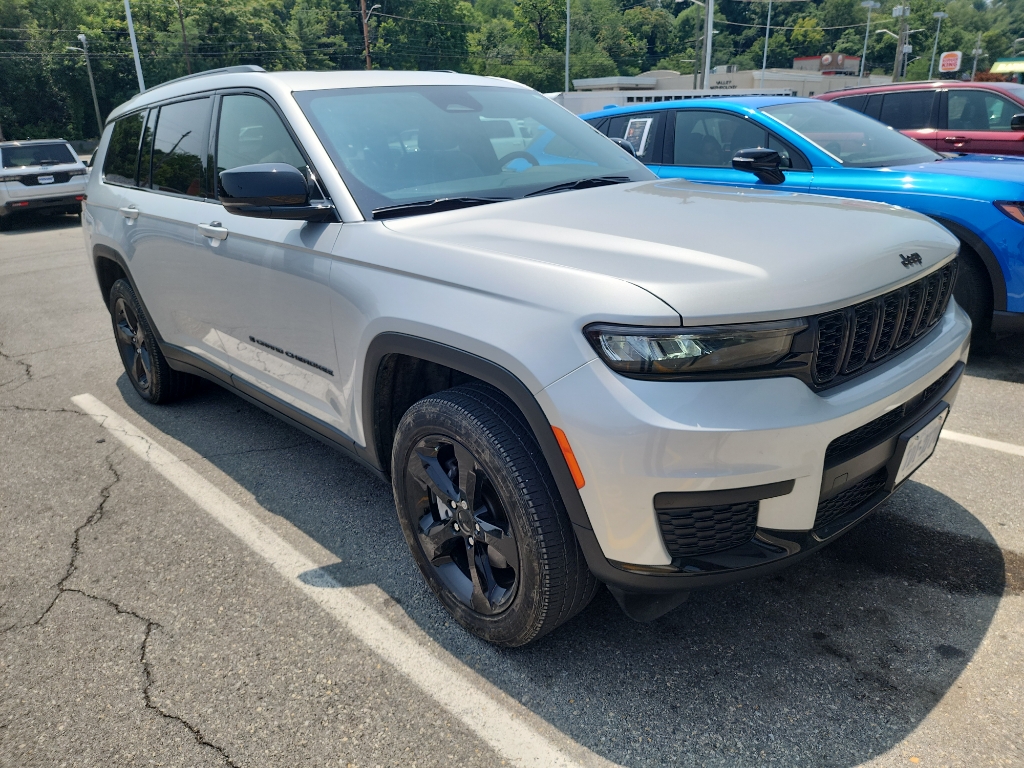 2025 Jeep Grand Cherokee L Plata (Silver Zynith) SUV/Crossover Todo terreno 8 velocidades Automática