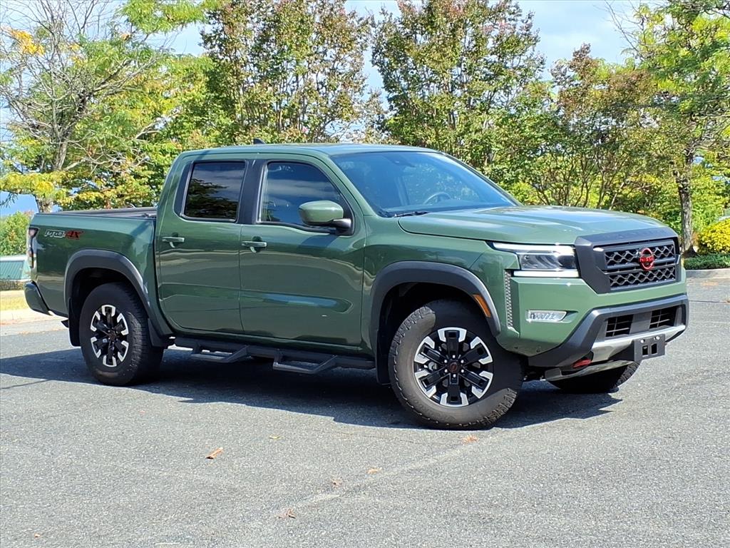 2024 Nissan Frontier PRO-4X Crew Cab 4WD