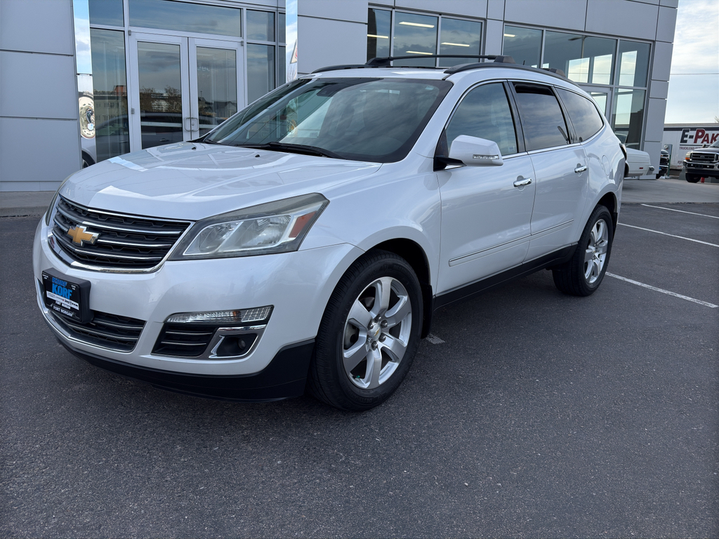 White (Iridescent Pearl Tricoat) 2017 Chevrolet Traverse Premier AWD SUV / Crossover All-Wheel Drive 6-Speed Automatic