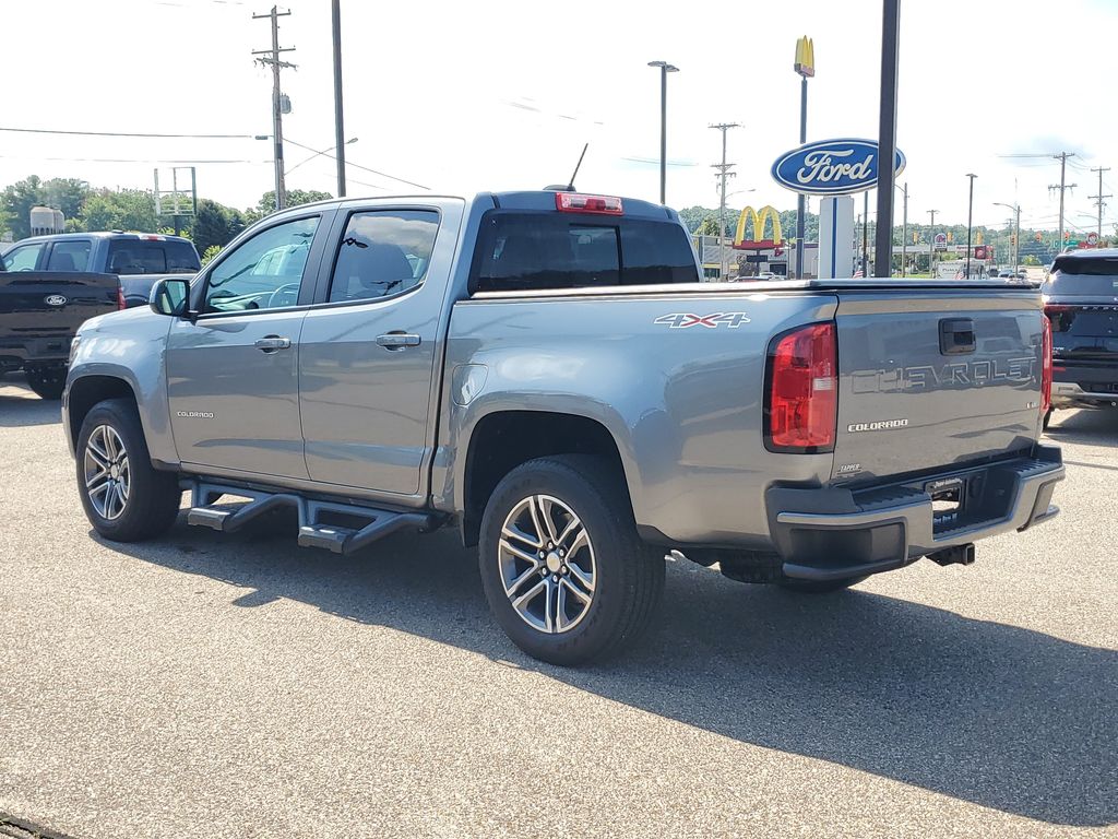 View vehicle photo 5