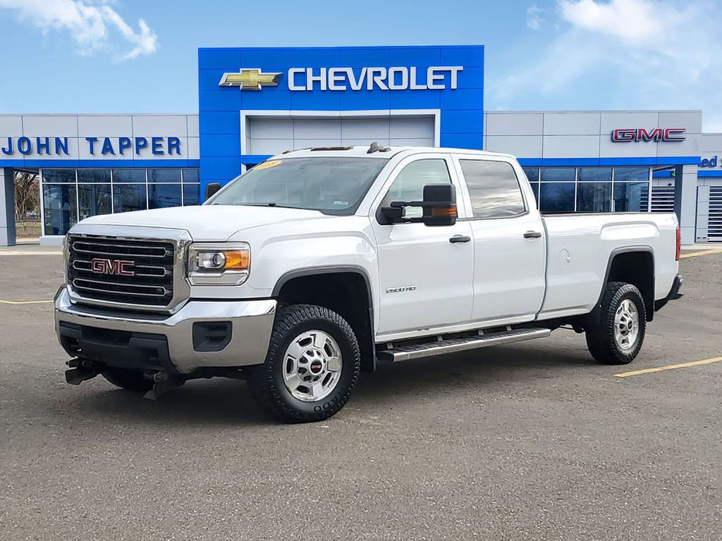 2015 GMC Sierra 2500HD Base Crew Cab SB 4WD