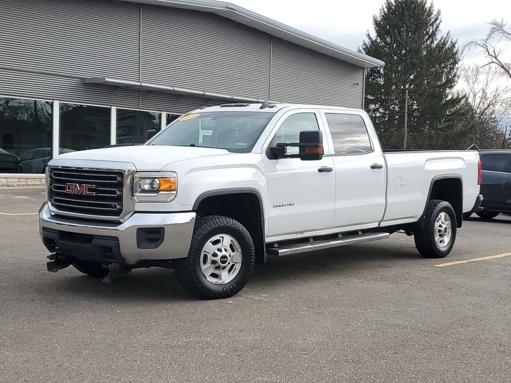 2015 GMC Sierra 2500HD Base Crew Cab SB 4WD